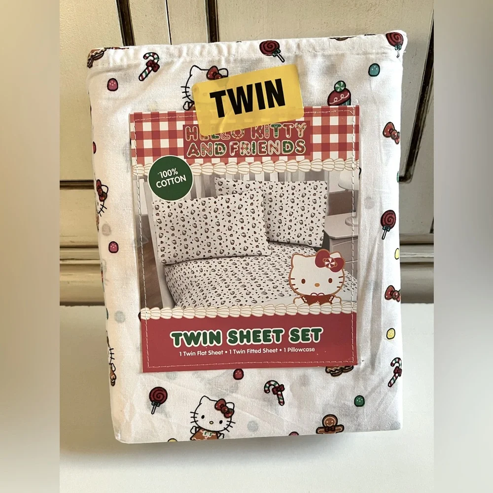 New Hello Kitty & Friends Christmas Gingerbread Holiday Twin Bedding Sheet Set